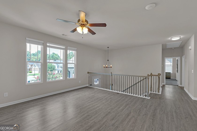 Welcome home to this like-new split-level beauty nestled on a - photo 8