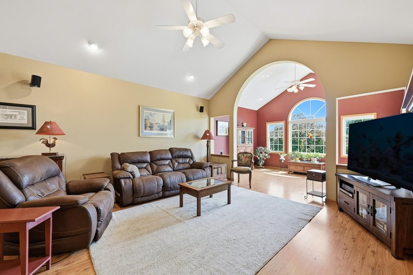 Stunning ranch condo in Waters Edge! Main level offers a - photo 14
