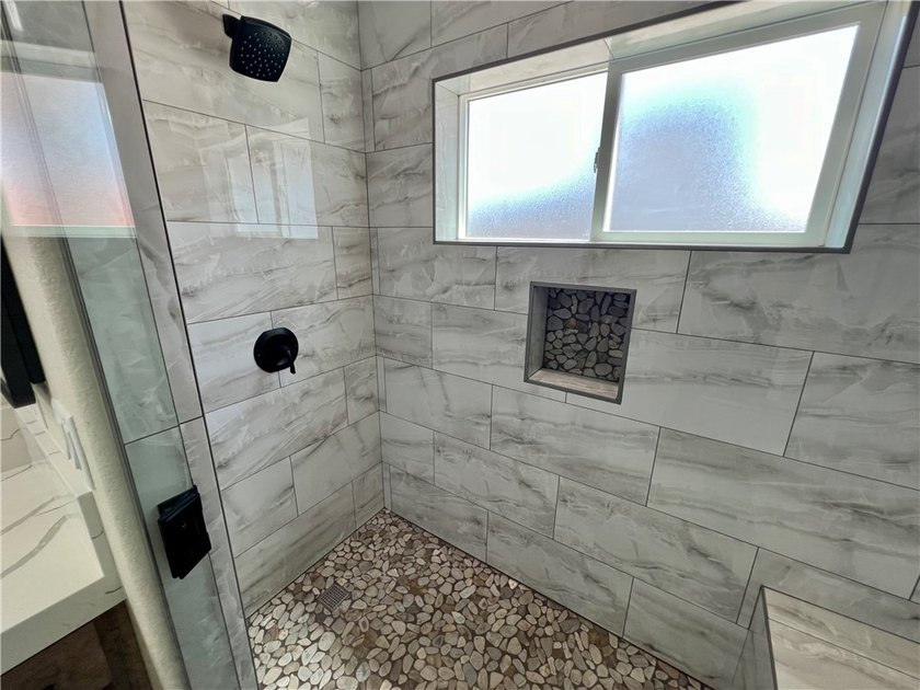 Brand-new construction in desirable Sunridge Estates! This - photo 22
