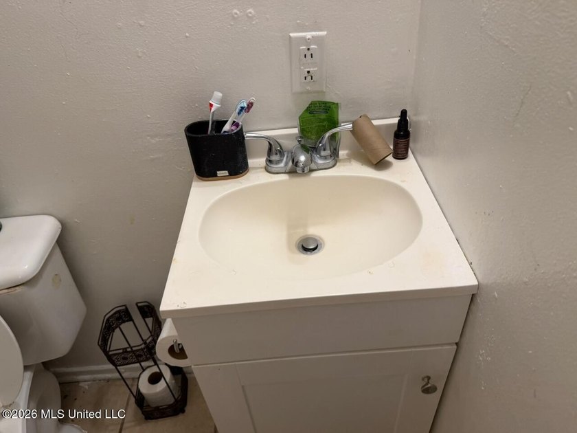 Rare investment opportunity directly across from the north - photo 37