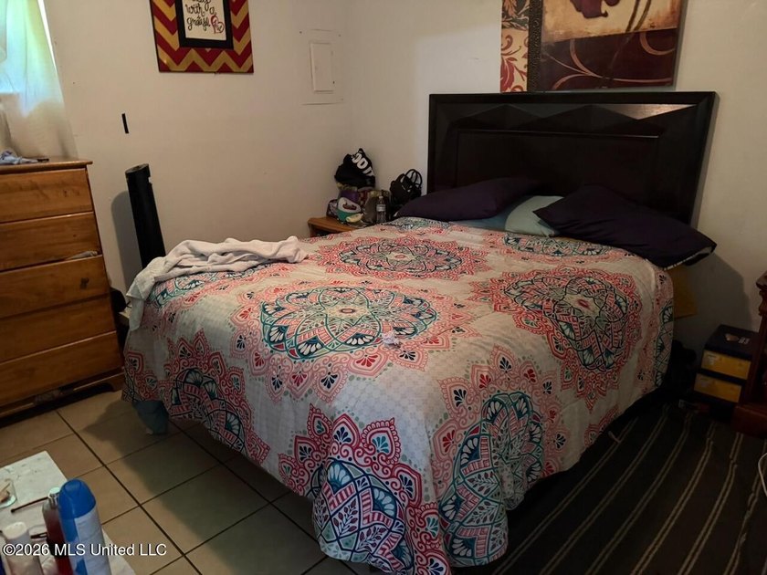 Rare investment opportunity directly across from the north - photo 49