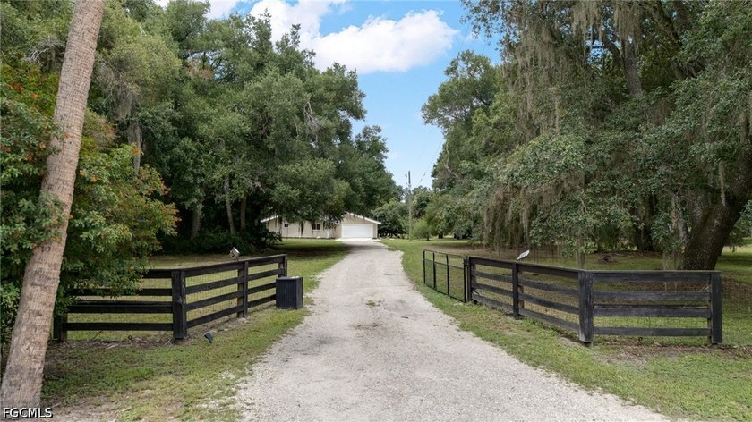 3 Bedroom 2 Bath *Buckingham Beauty* situated on 2.5 Acres and - photo 3