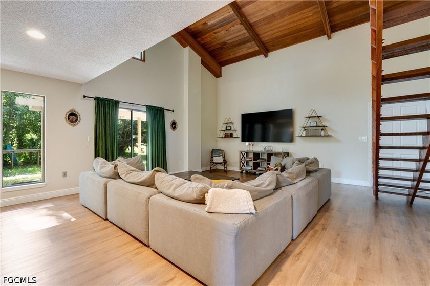 3 Bedroom 2 Bath *Buckingham Beauty* situated on 2.5 Acres and - photo 8