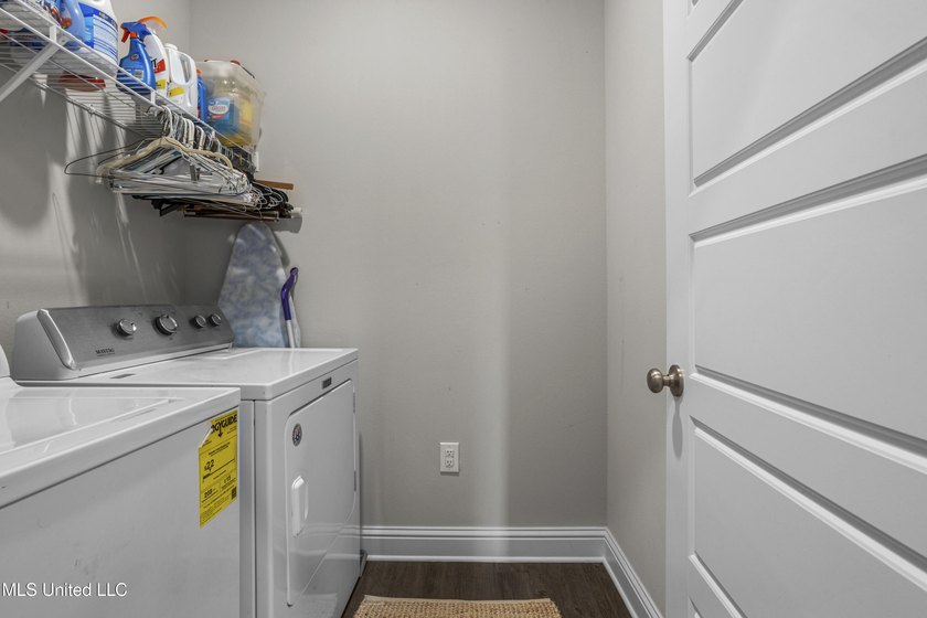 This practically brand-new home is hitting the market at a value - photo 24