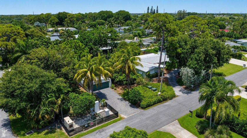 ATTENTION INVESTORS! Prime location in Boynton Beach! - photo 28