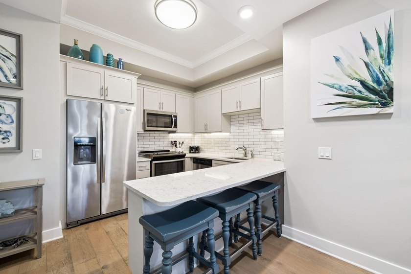 Destin Luxury on Scenic HWY 98 on the corner of Henderson Beach - photo 33