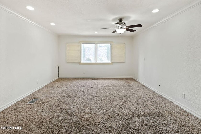Set within Coronado Country Club Estates, just steps from - photo 37