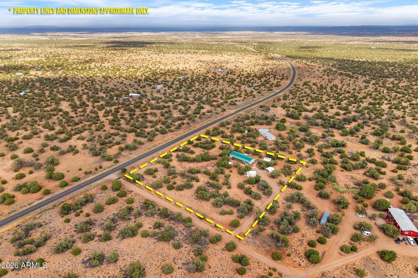 Enjoy country living on 4 fully fenced acres with plenty of room - photo 38