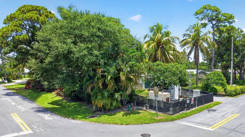 ATTENTION INVESTORS! Prime location in Boynton Beach! - photo 38
