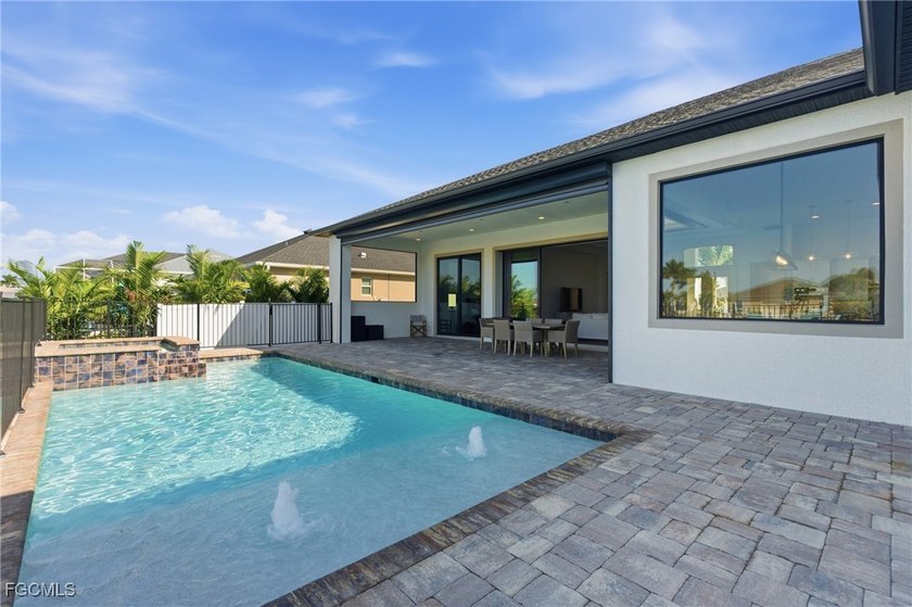 Welcome to 1506 NW 40th Place, a waterfront residence featuring - photo 45