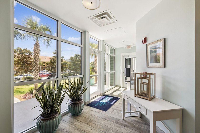 Destin Luxury on Scenic HWY 98 on the corner of Henderson Beach - photo 46