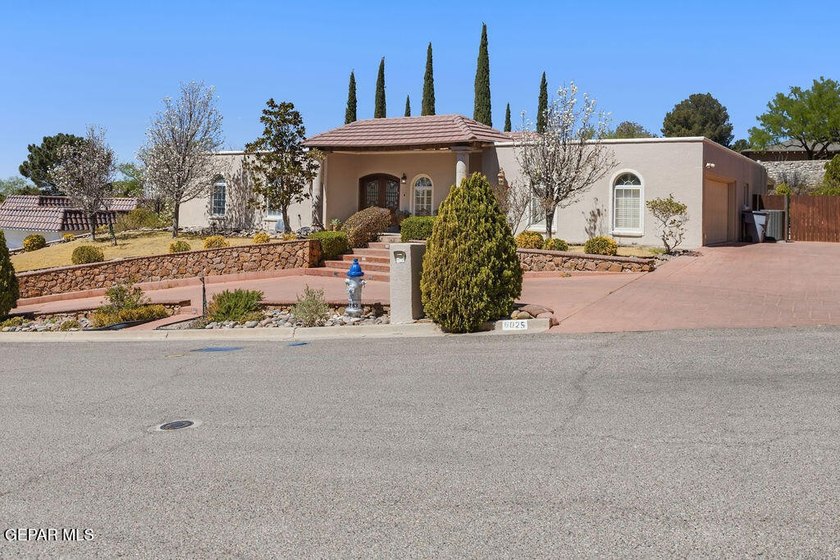 Set within Coronado Country Club Estates, just steps from - photo 49