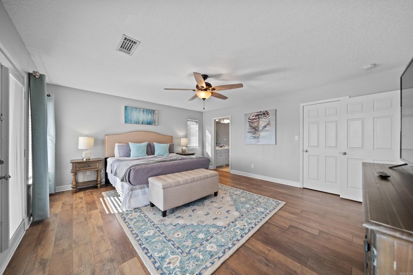 Fully furnished 2 bedroom 2 bath condo located on 7 South - photo 31