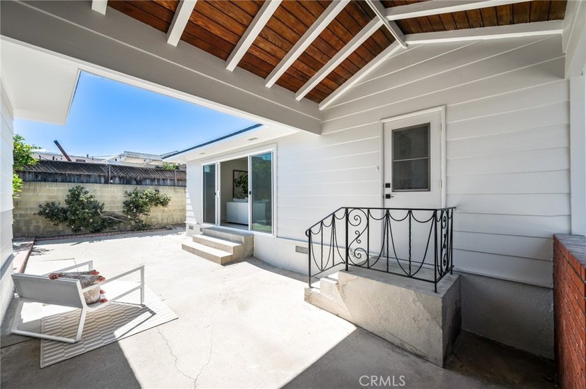 Rare opportunity to secure a TURN-KEY massive CORNER LOT - photo 39