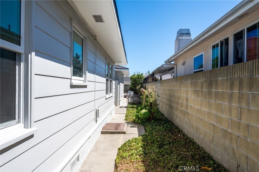 Rare opportunity to secure a TURN-KEY massive CORNER LOT - photo 45