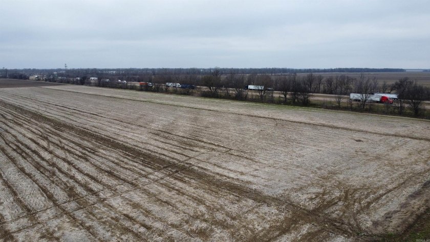 This farm, totaling 606.5 acres, is comprised of four tracts - photo 26