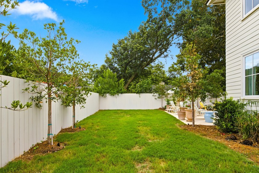Welcome to 12 Ellen Avenue, a beautifully reimagined residence - photo 35