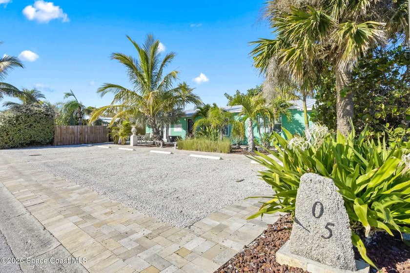 PHENOMENAL INVESTMENT OPPORTUNITY ONLY A FEW STEPS TO THE - photo 43