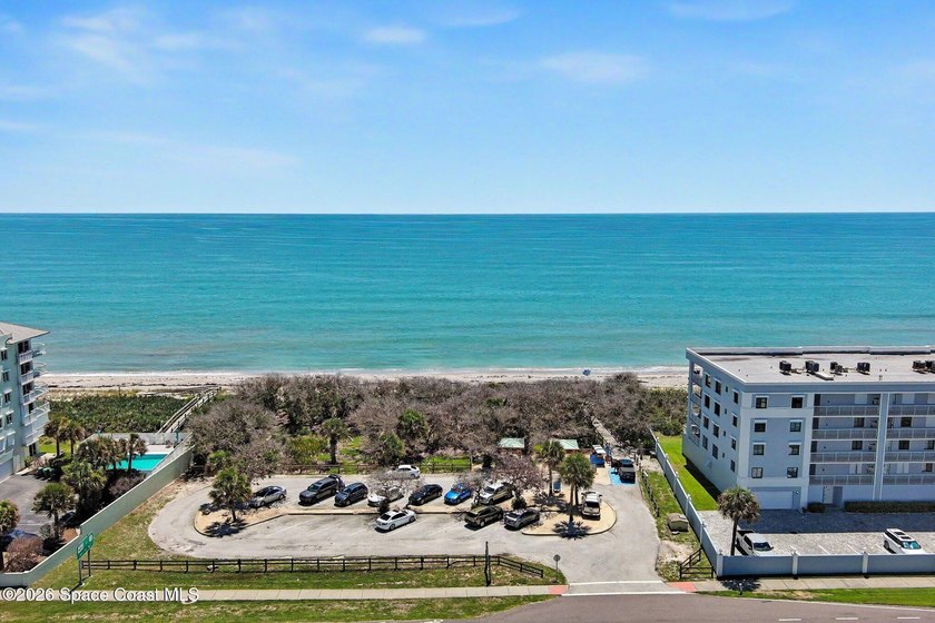 PHENOMENAL INVESTMENT OPPORTUNITY ONLY A FEW STEPS TO THE - photo 46