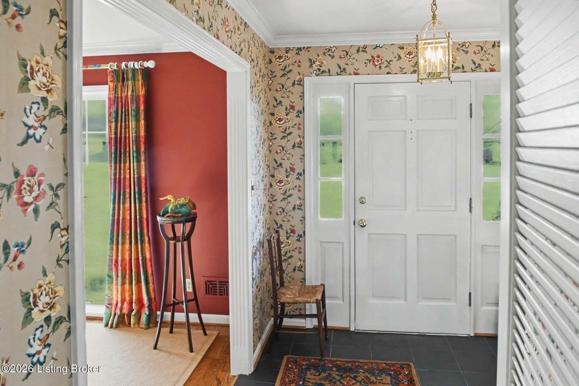 Well-maintained traditional ranch with 3 Bedrooms, 2 Full Baths - photo 8