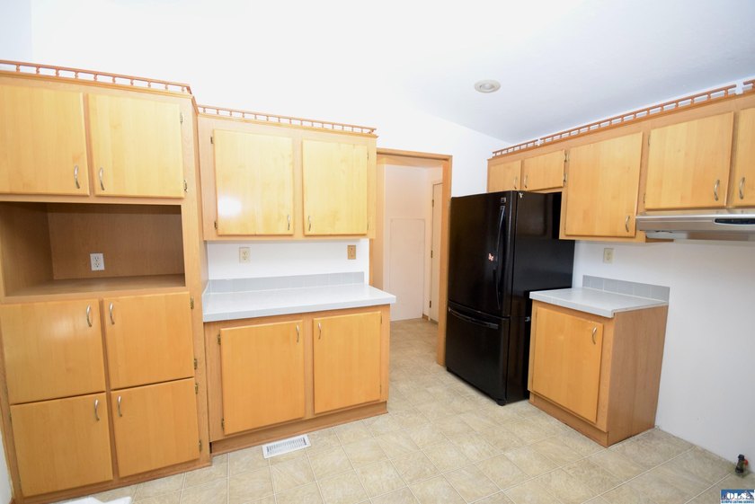 Wonderful opportunity to be in a 55+ community with a mature - photo 13