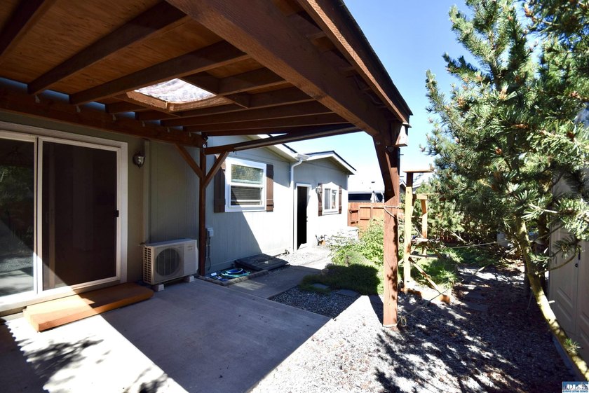 Wonderful opportunity to be in a 55+ community with a mature - photo 20