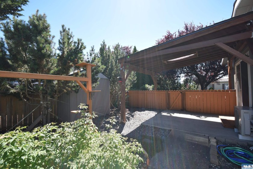 Wonderful opportunity to be in a 55+ community with a mature - photo 21