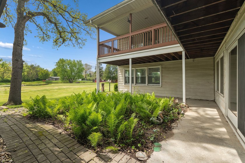 LAKE LIFE - right here in Homewood! Fabulous 1 acre property - photo 27