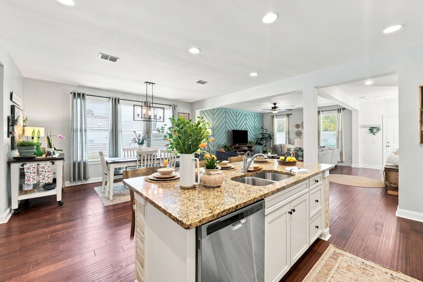 Welcome to 1594 Nautical Chart Drive, a beautifully appointed - photo 14