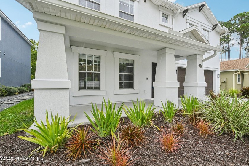 Come see all this lovely home has to offer! Walking distance to - photo 6