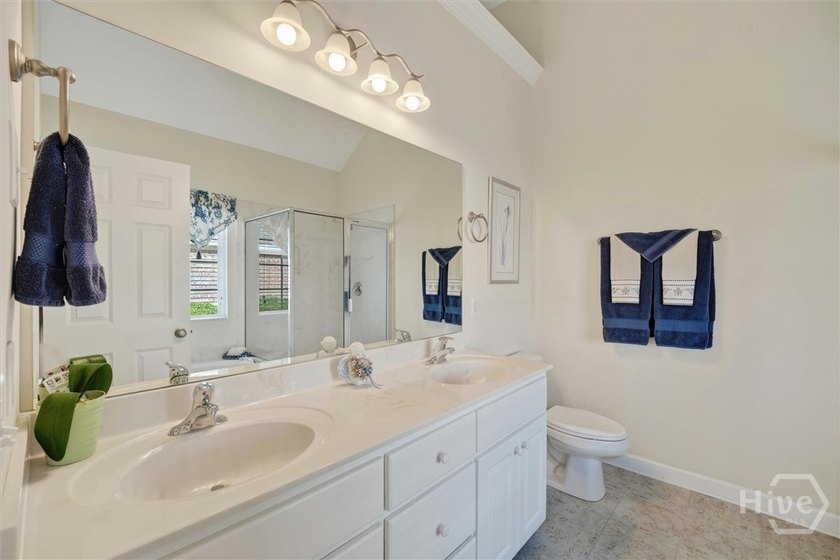 Discover the perfect blend of comfort, convenience, and - photo 22