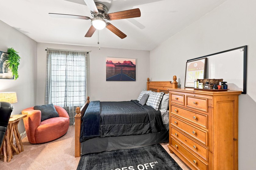 Welcome to 1594 Nautical Chart Drive, a beautifully appointed - photo 33