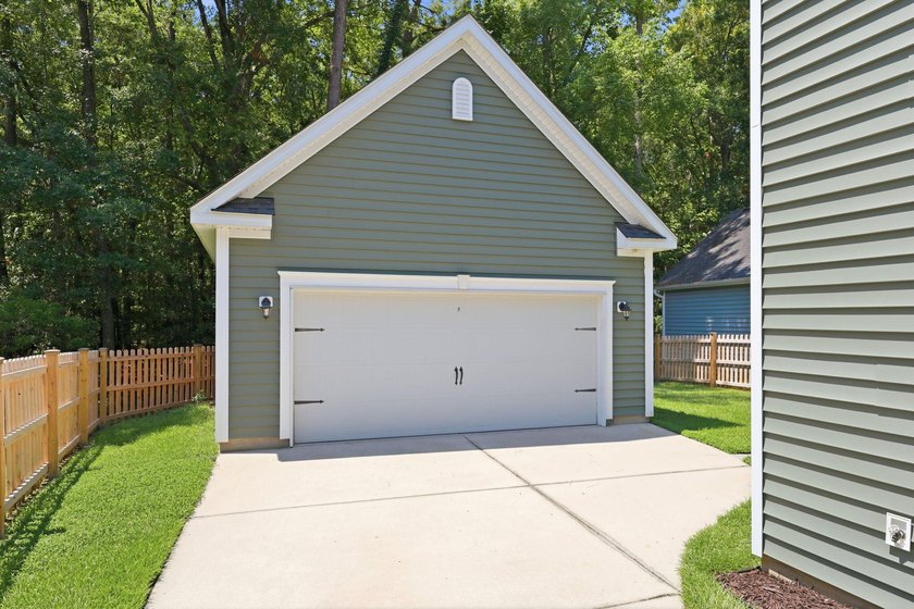 Welcome to 1594 Nautical Chart Drive, a beautifully appointed - photo 42