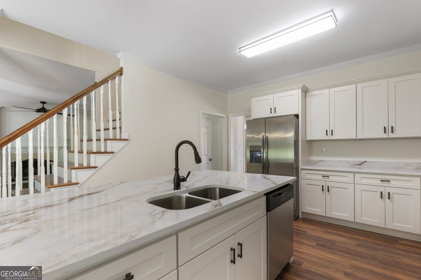 Spacious, stylish, and move-in ready! This beautifully updated - photo 16