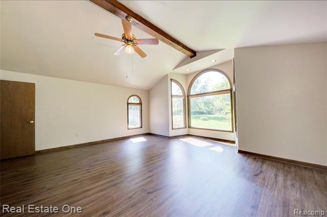 Welcome to 3125 Commerce Rd., in Milford Township! This - photo 24