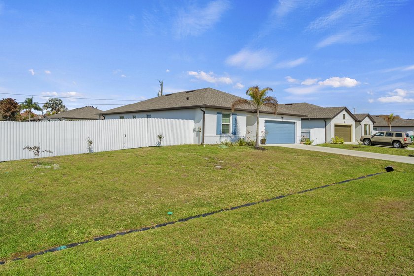 Stunning 2024-built Palmera model featuring a highly - photo 6