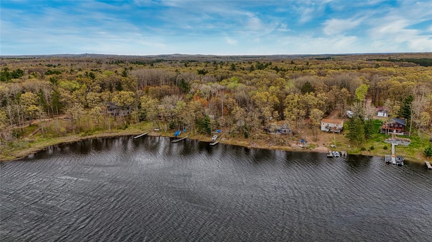 Tucked among the trees on the shores of beautiful Ellsworth Lake - photo 43