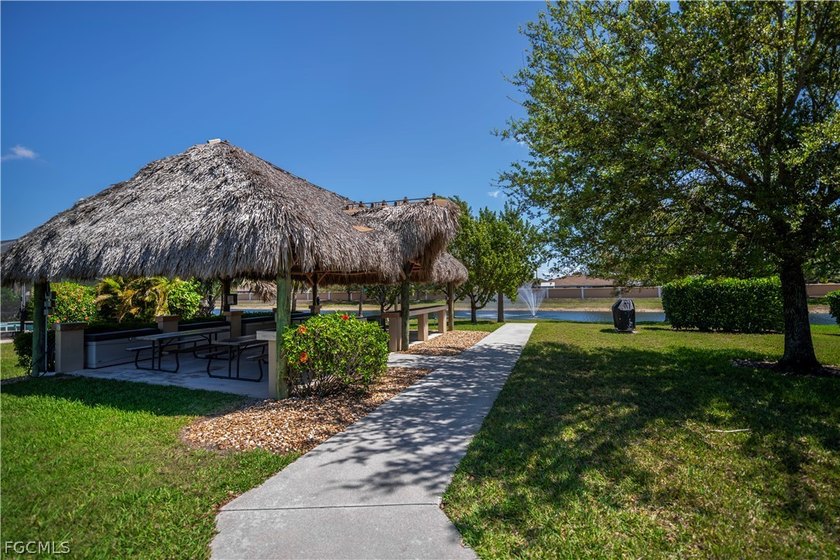 **NEW ROOF (2024) &amp; NEW WATER HEATER (2026) - YOUR FLORIDA - photo 44