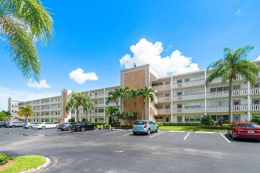 Experience Resort-Style Living in This Beautiful Move-In Ready - photo 24