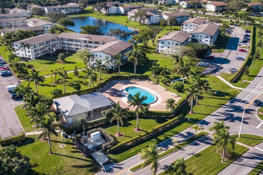 Experience Resort-Style Living in This Beautiful Move-In Ready - photo 32