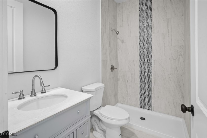 UPDATE this property is now fully rented with two tenants in - photo 25