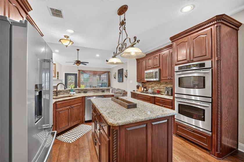 Welcome to your dream home in Heritage Lakes, one of Frisco's - photo 9