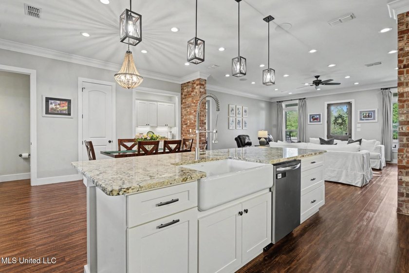 Modern farmhouse elegance meets Gulf Coast living. Step into one - photo 11