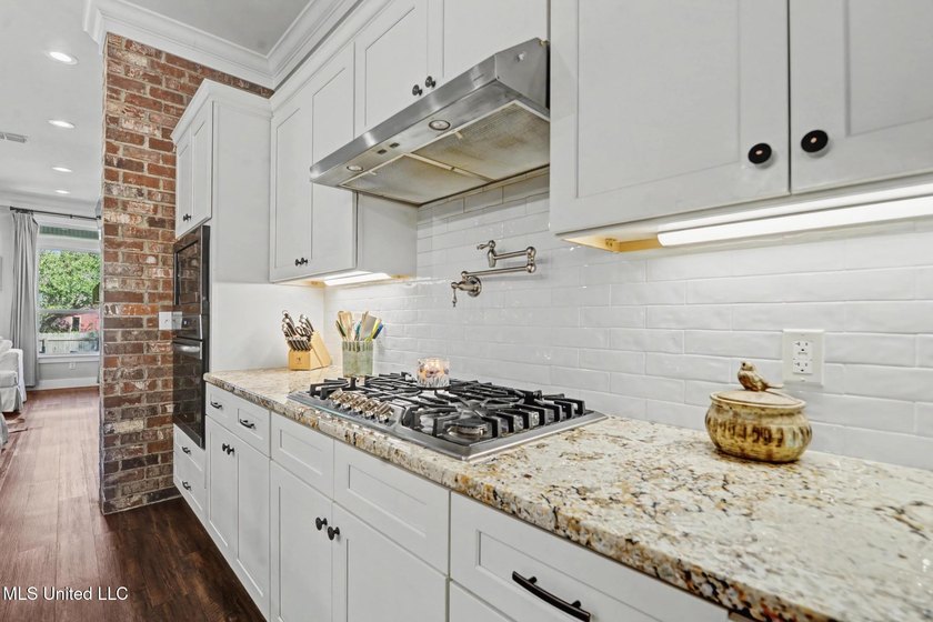 Modern farmhouse elegance meets Gulf Coast living. Step into one - photo 13