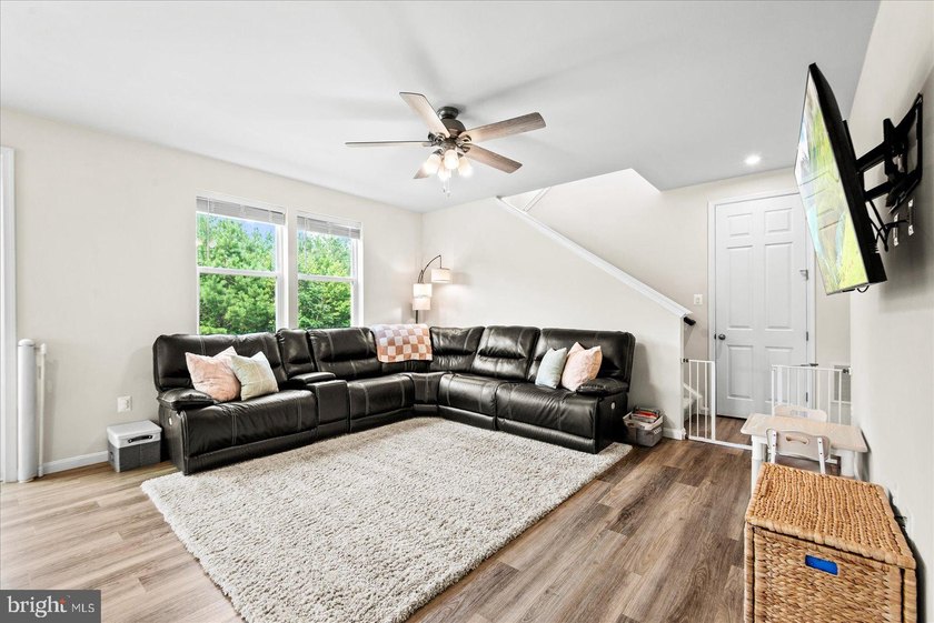 Why wait for new construction? This beautifully maintained - photo 8