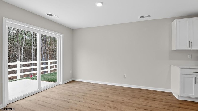 MOVE IN SOON! ACTIVE ADULT COMMUNITY! *ALL-IN PRICING, NEW - photo 9