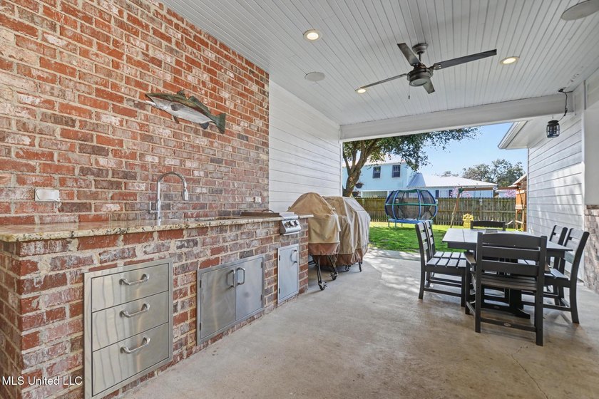 Modern farmhouse elegance meets Gulf Coast living. Step into one - photo 33
