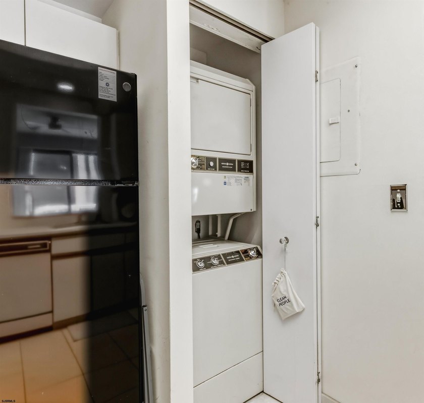 If you've been waiting for a condo that offers incredible views - photo 6
