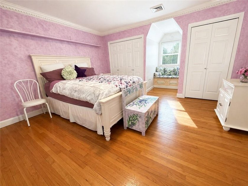 Welcome to 26 High Point Road, a stunning custom residence - photo 26