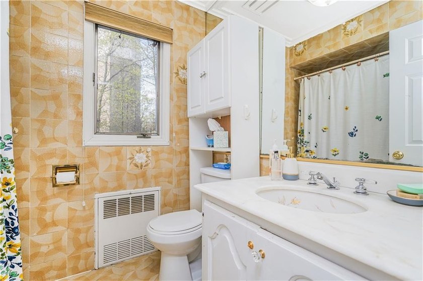 Welcome to 26 High Point Road, a stunning custom residence - photo 32